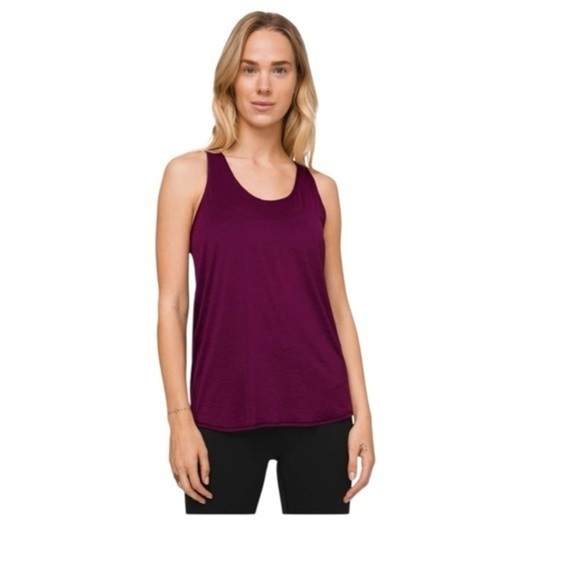 lululemon athletica Tops - Lululemon Athletica Women's Essential Pleated Marvel Red Purple Tank M/L (8-10)